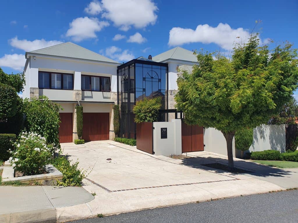 Do You Know the Best Time of the Year for Interior and Exterior